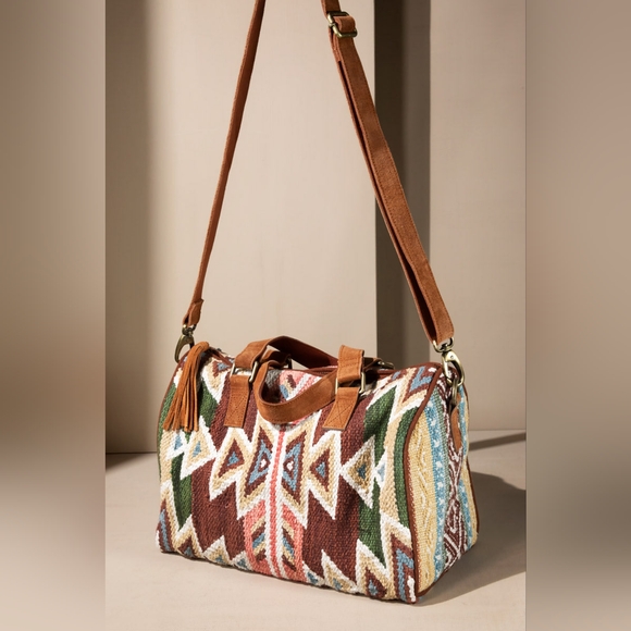 Handwoven Boho Chic Boston Bag / Satchel - Navajo Aztec Inspired Design - Picture 2 of 12